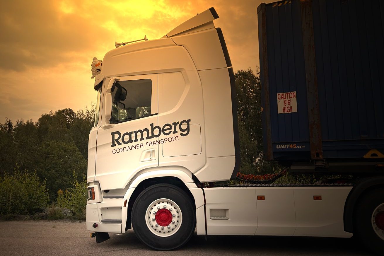 West Dekorbyrå Ramberg Lastebil